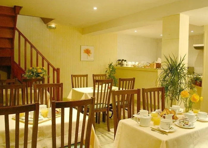 Hotel Wagram 3*