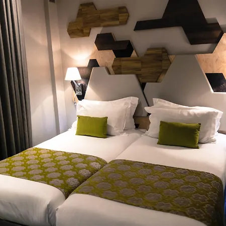 Wagram Hotel Paris