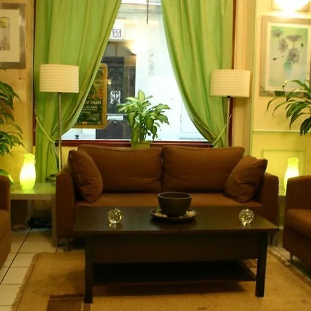Wagram Hotel 3*
